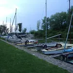 Retro Nyaralo Balatonbereny