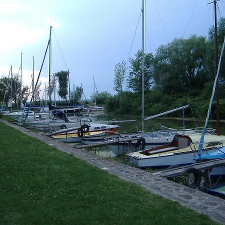 Retro Nyaralo Balatonberény
